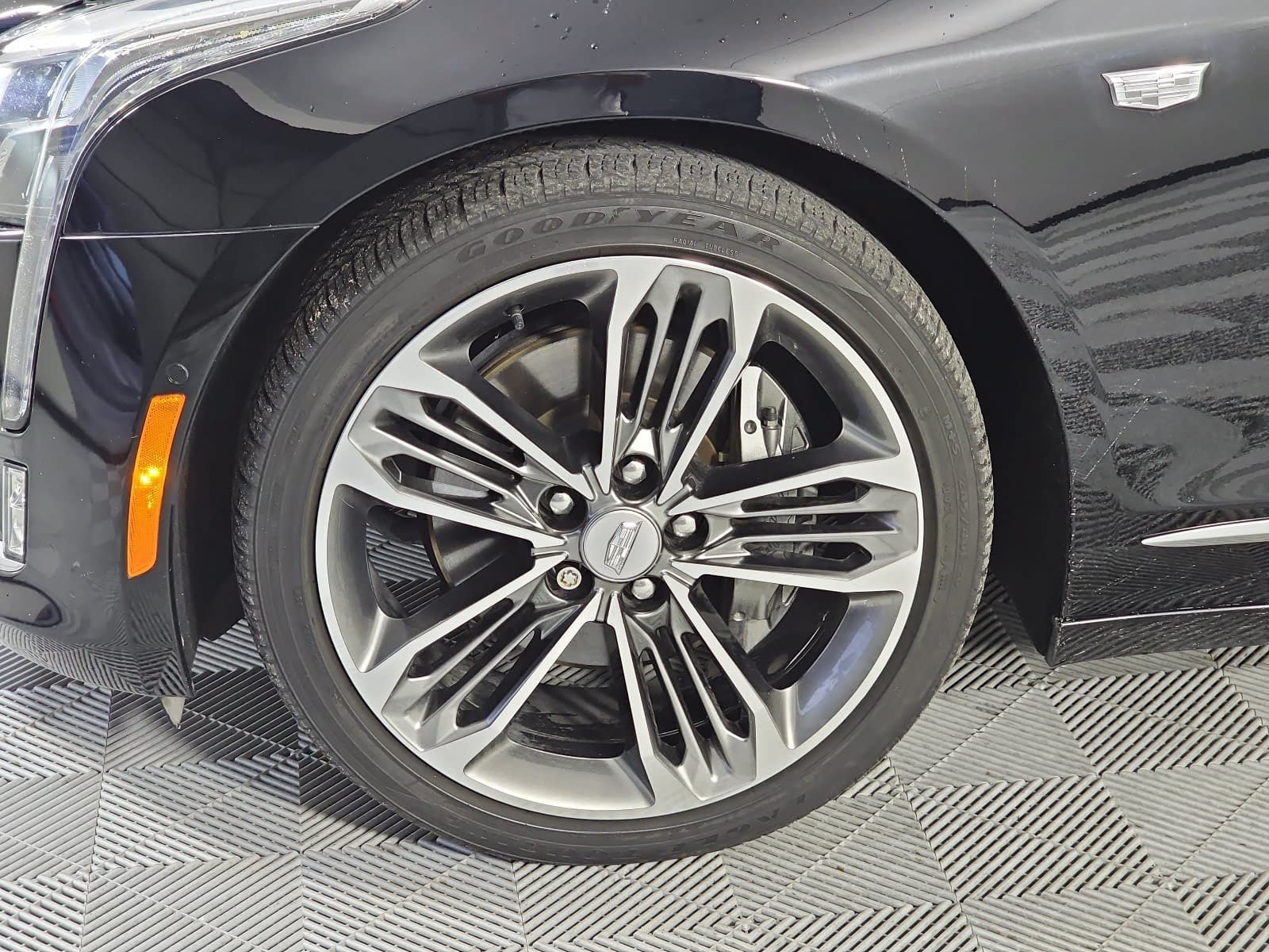 Used 2018 Cadillac CT6 Platinum AWD/4WD image 10