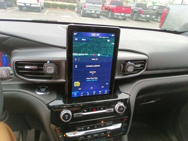 Used 2023 Ford Explorer ST w/ Equipment Group 401A image 9