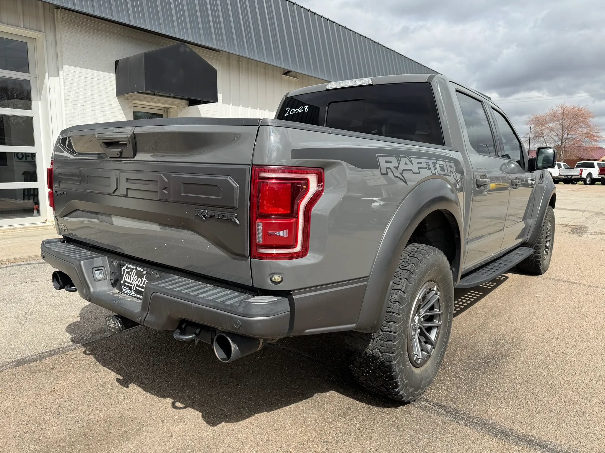 Used 2018 Ford F150 Raptor w/ Equipment Group 802A Luxury AWD/4WD image 7