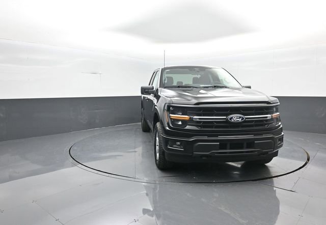 New 2026 Ford F150 XLT w/ Tow/Haul Package image 2