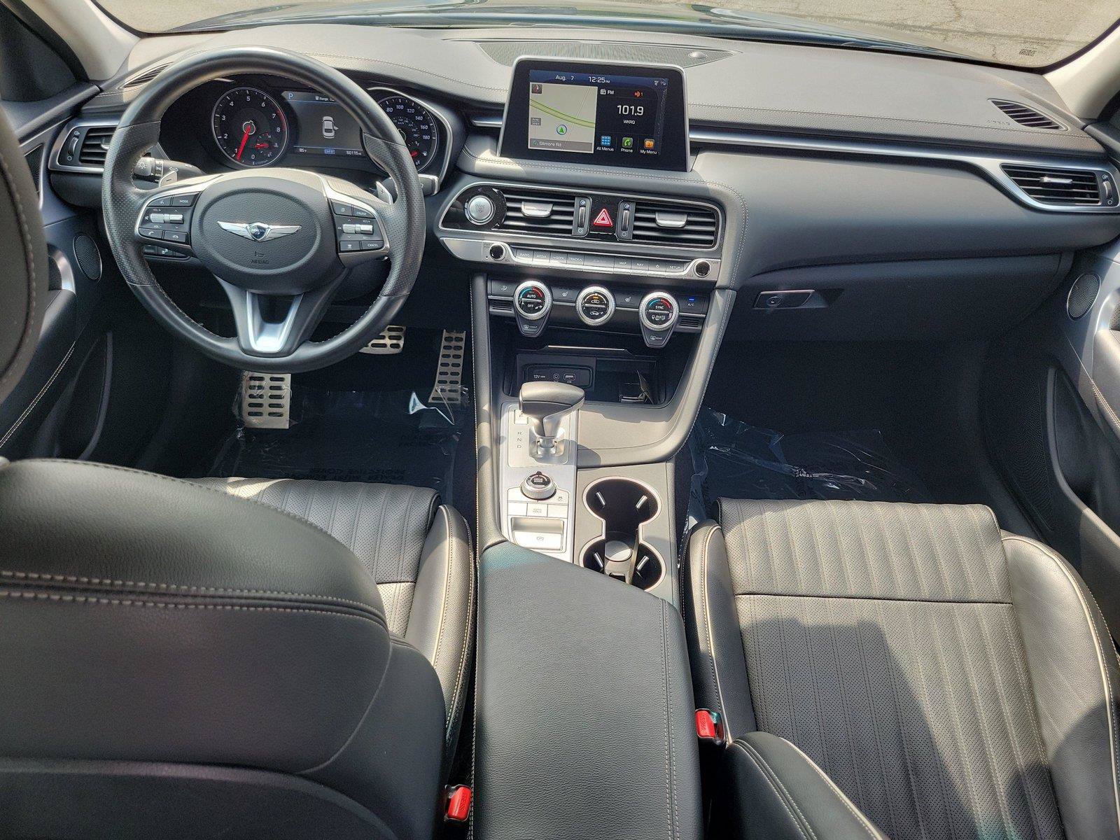 Used 2020 Genesis G70 3.3T RWD image 10