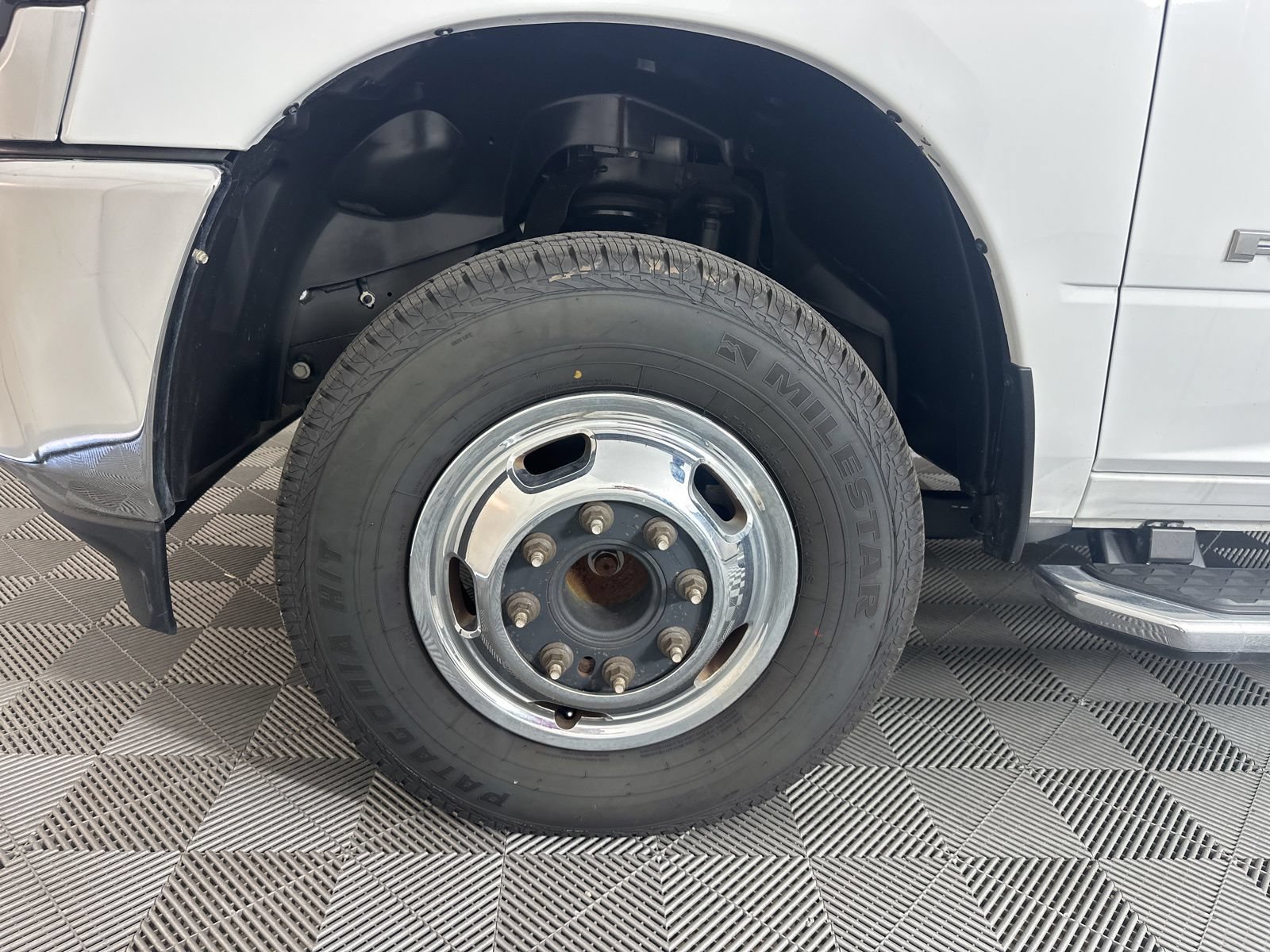 Used 2024 RAM 3500 SLT w/ Quick Order Package 2YG SLT AWD/4WD image 6