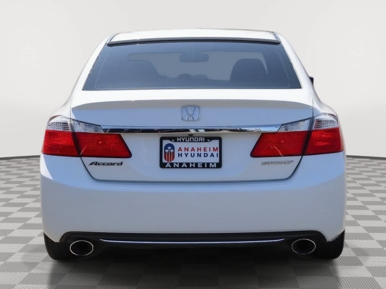 Used 2013 Honda Accord Sport image 8