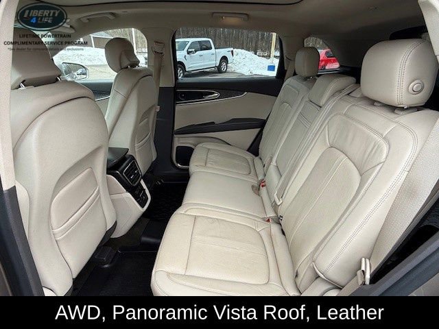 Used 2020 Lincoln Nautilus Reserve w/ Equipment Group 201A image 12