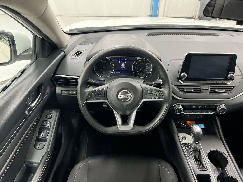 Used 2019 Nissan Altima 2.5 S FWD image 11