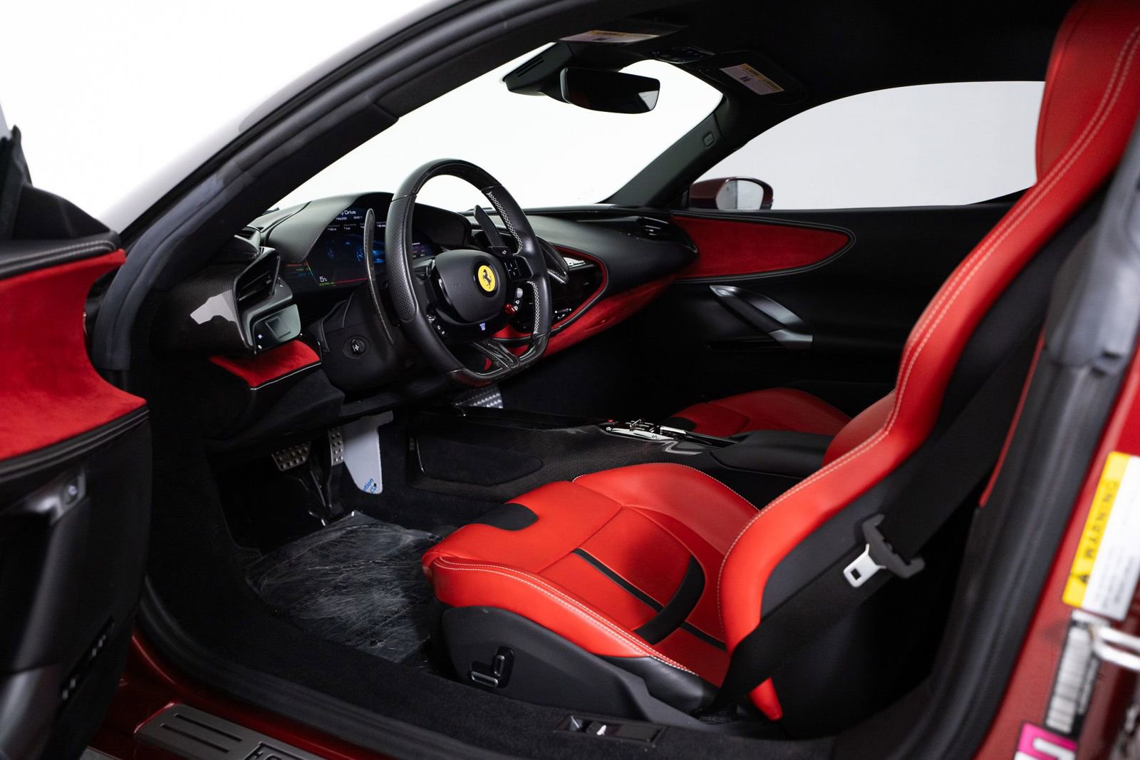 Used 2023 Ferrari SF90 Stradale AWD/4WD image 12
