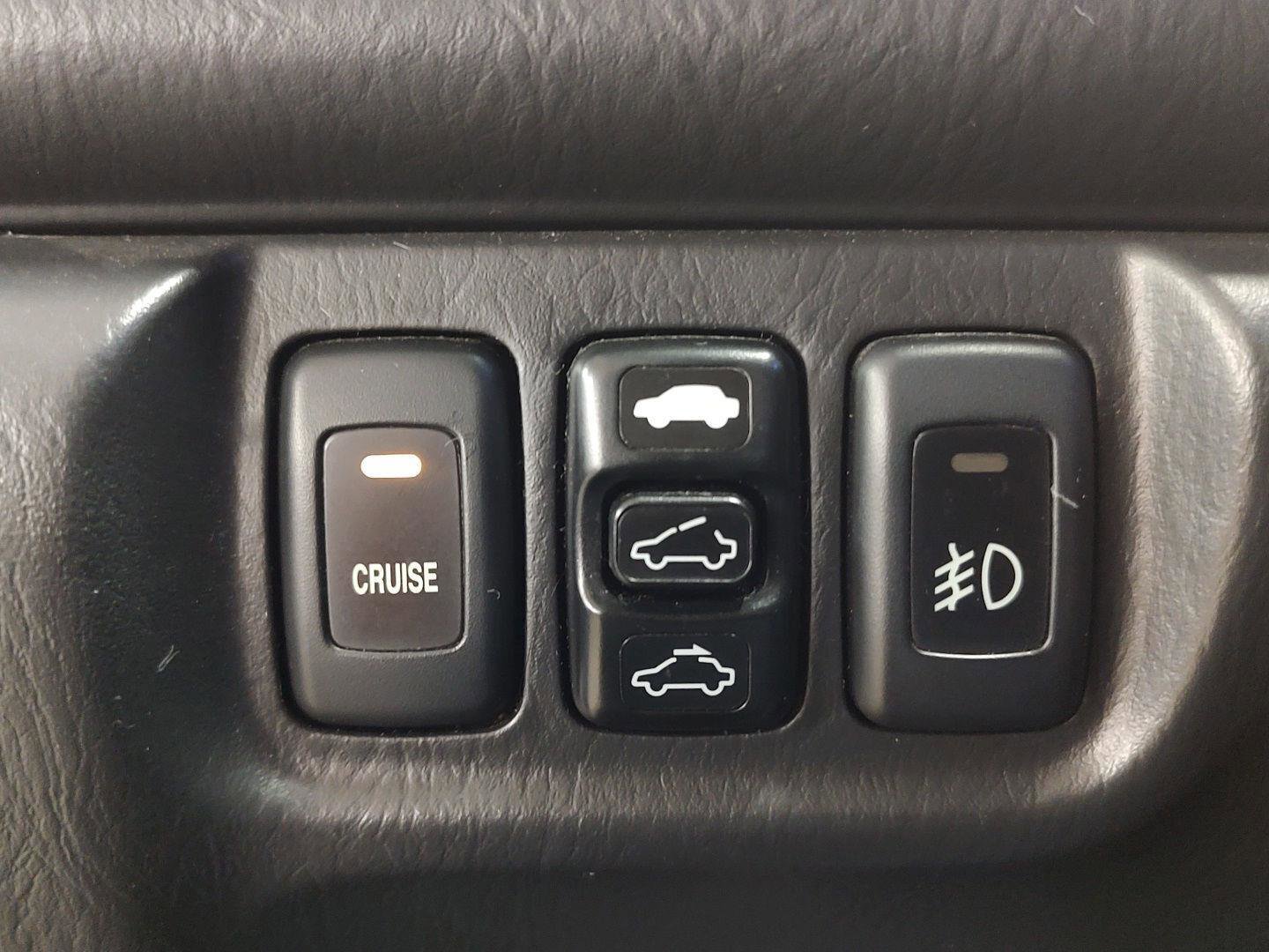 Used 2002 Acura MDX Touring image 17