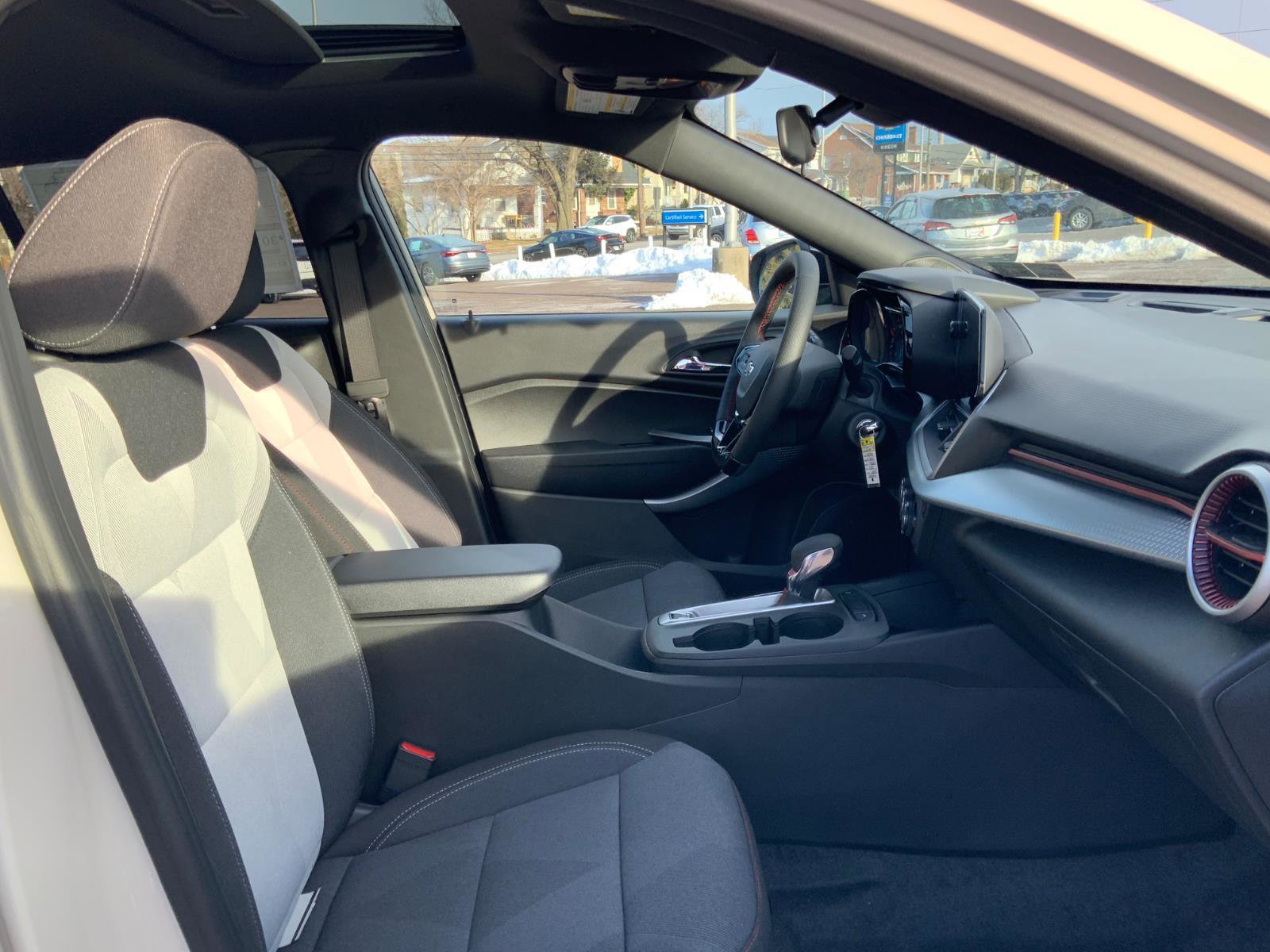 New 2026 Chevrolet Trax RS w/ Sunroof Package image 14