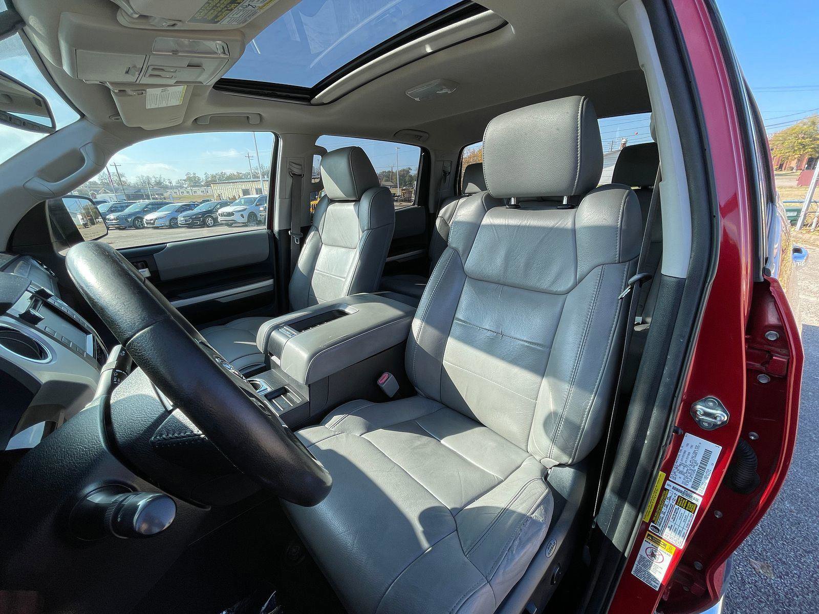Used 2015 Toyota Tundra Limited image 9