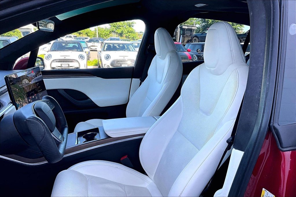 Used 2023 Tesla Model X AWD/4WD image 23