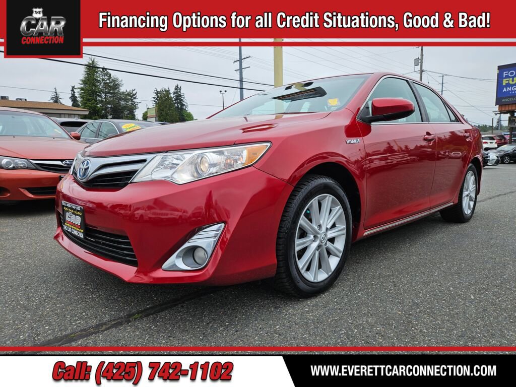 Used 2013 Toyota Camry XLE w/ Leather Pkg