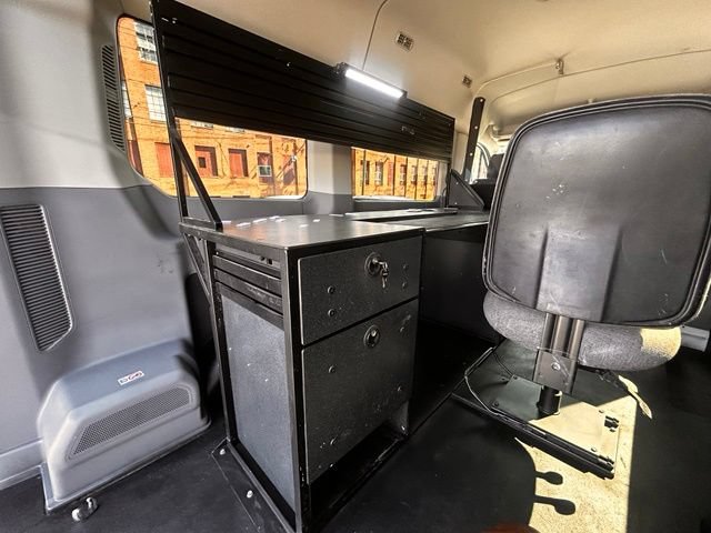 Used 2019 Ford Transit 150 XLT RWD image 27