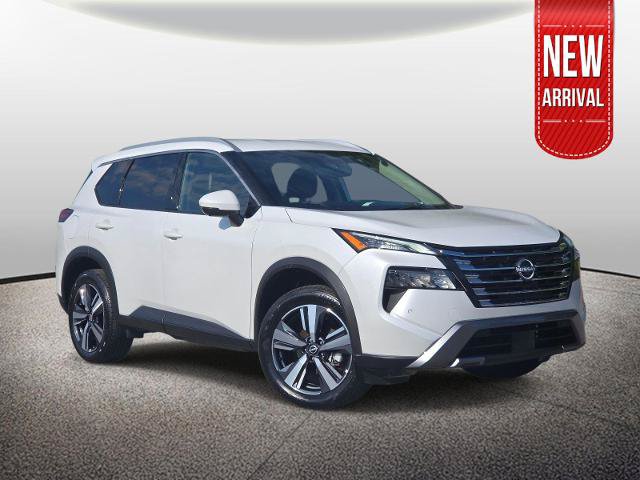 Certified 2026 Nissan Rogue SL AWD/4WD image 1