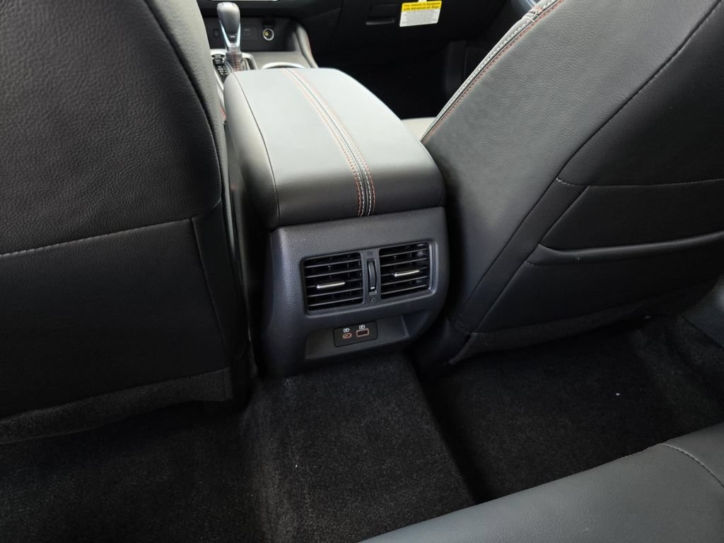 New 2026 Nissan Altima 2.5 SR FWD image 13