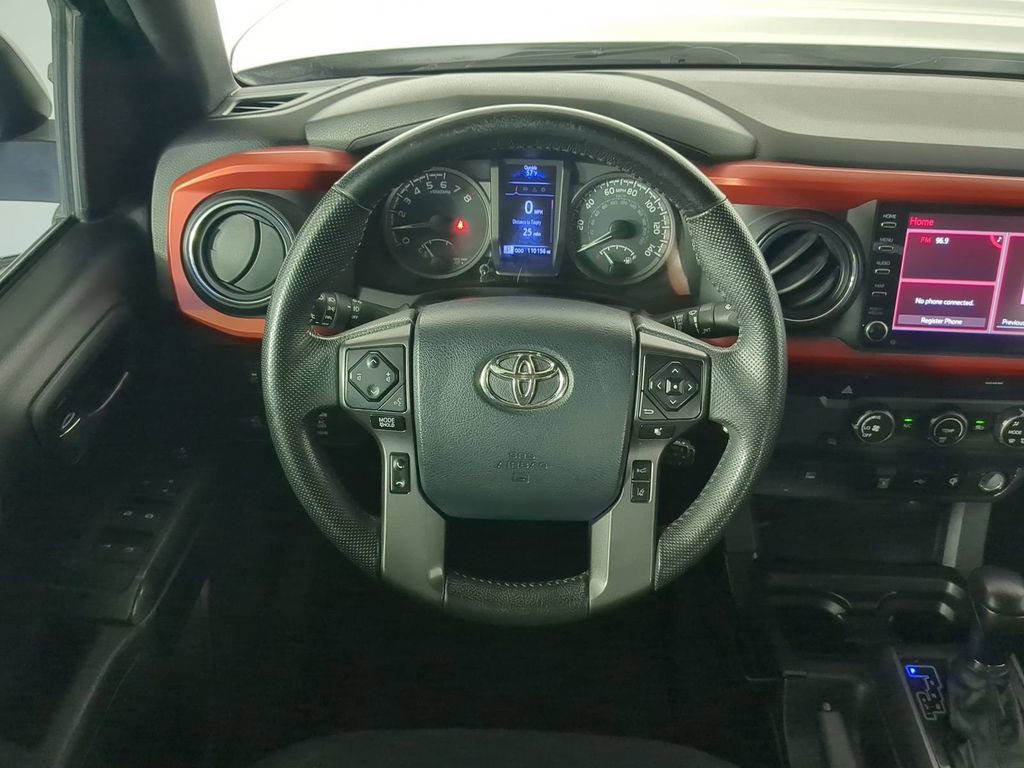 Used 2020 Toyota Tacoma TRD Sport image 17