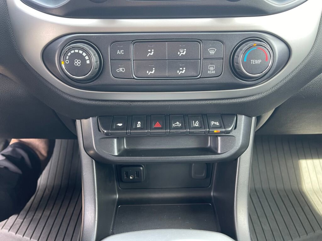 Used 2021 Chevrolet Colorado LT w/ Redline Special Edition image 12