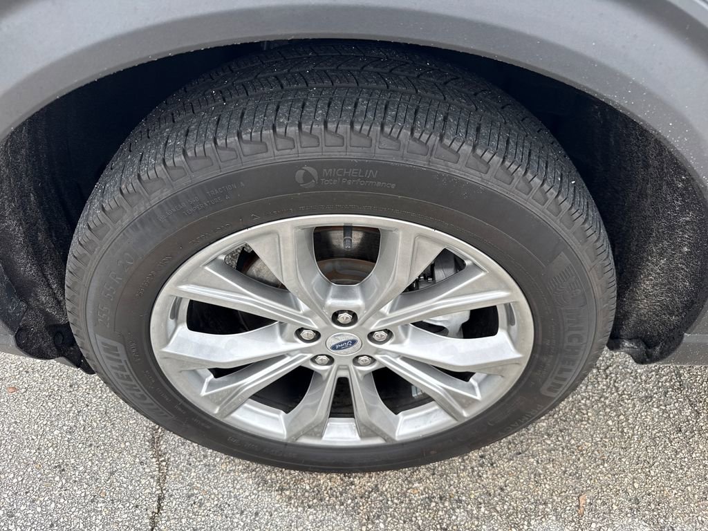 Used 2023 Ford Explorer Limited w/ Equipment Group 301A image 12