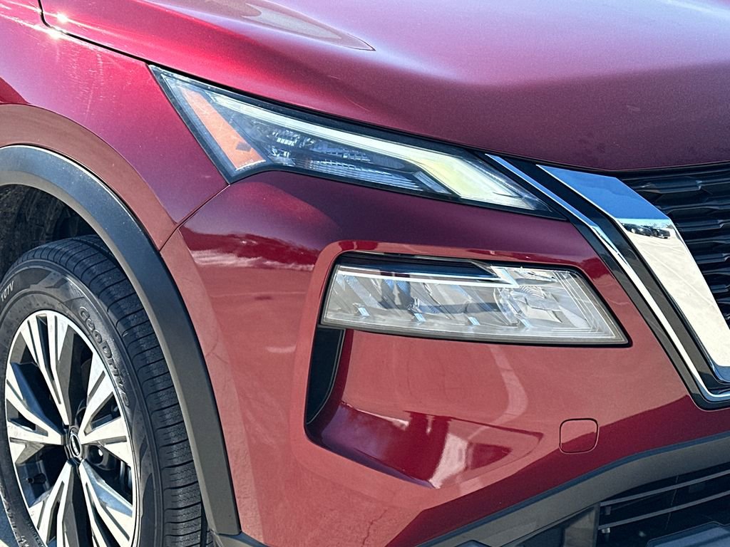 Used 2023 Nissan Rogue SV image 8