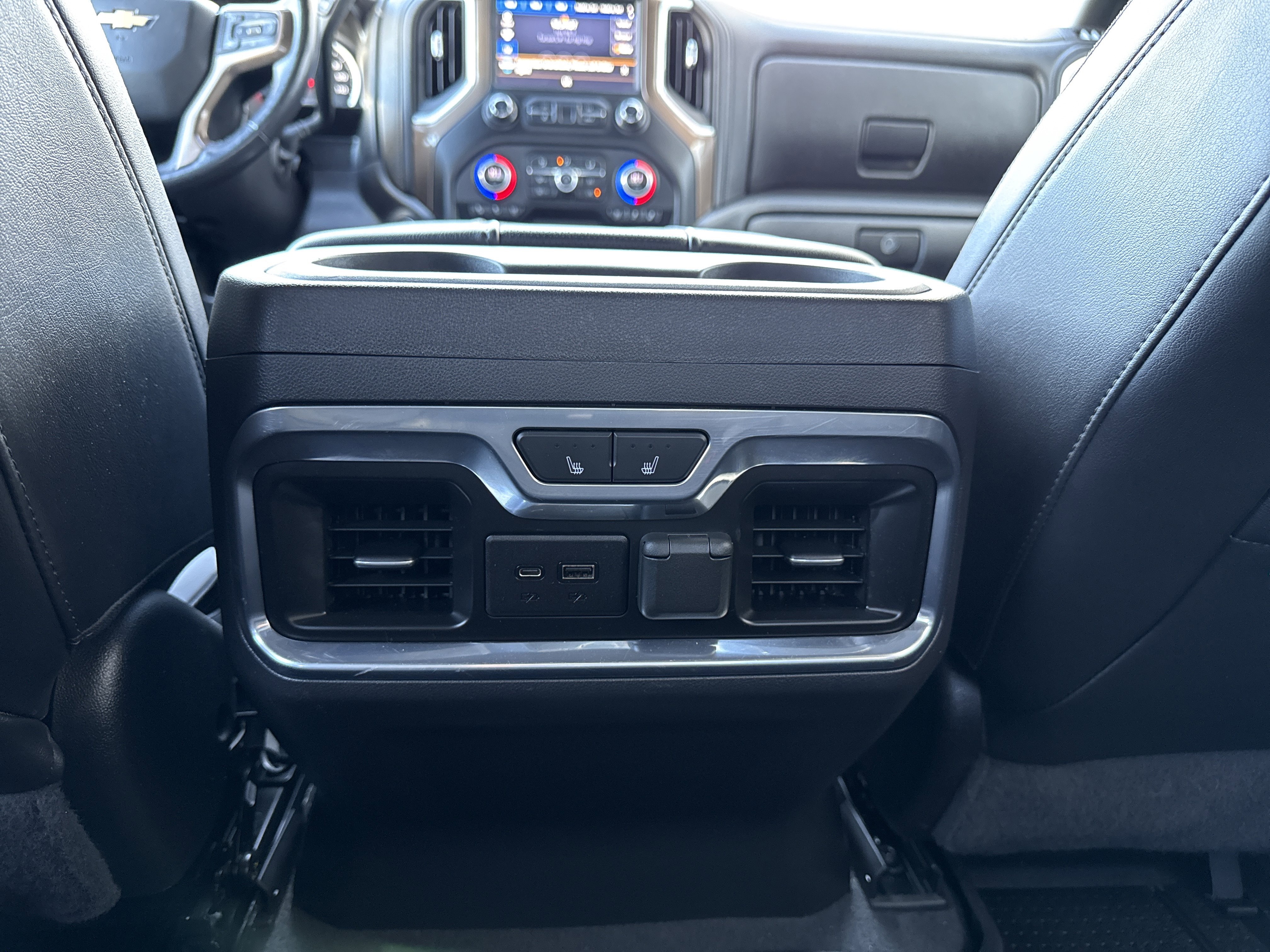 Used 2021 Chevrolet Silverado 1500 High Country w/ Technology Package image 30