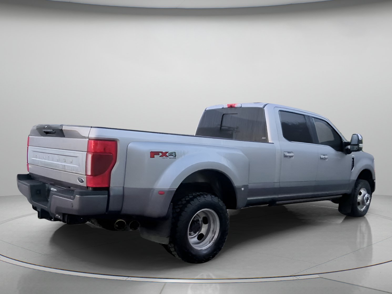 Certified 2021 Ford F350 Platinum AWD/4WD image 28