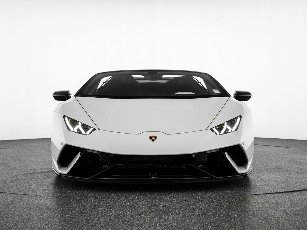 Used 2018 Lamborghini Huracan Performante AWD/4WD image 10