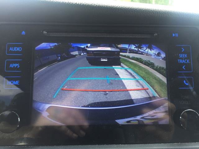 Used 2015 Toyota Sienna LE image 9