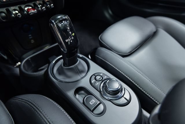 Certified 2024 MINI Cooper S FWD image 19