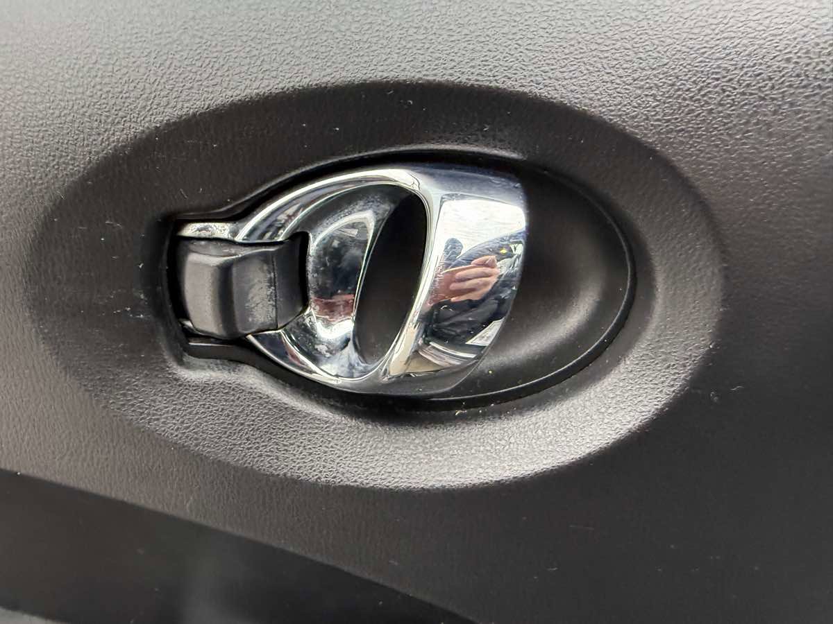 Used 2016 Nissan Juke NISMO image 9