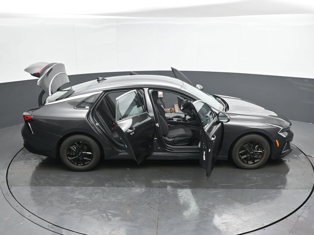 Used 2025 Kia K5 LXS FWD image 52