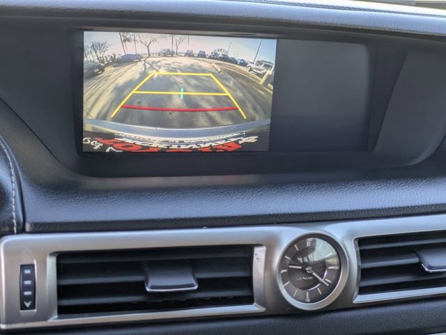 Used 2016 Lexus GS 200t image 21