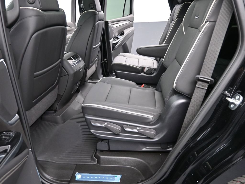 New 2025 Cadillac Escalade Premium Luxury w/ Touring Package image 13