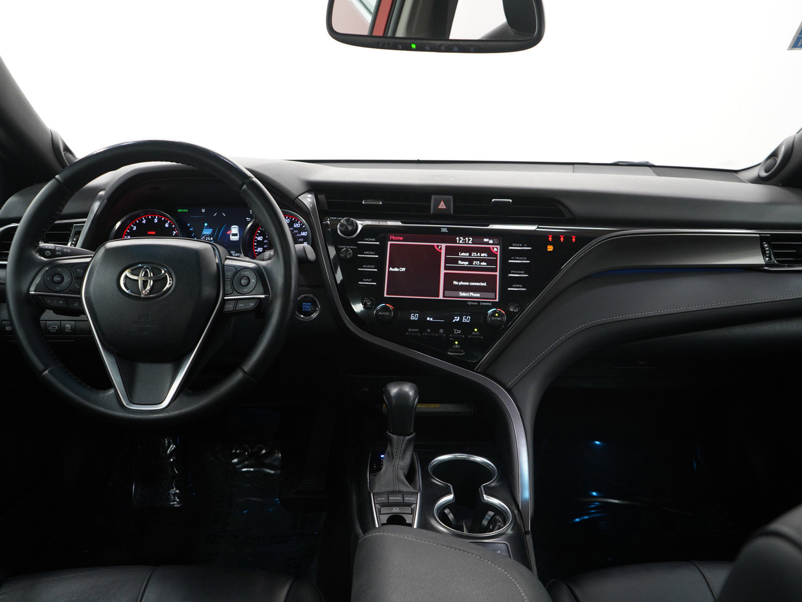 Used 2020 Toyota Camry XSE image 14