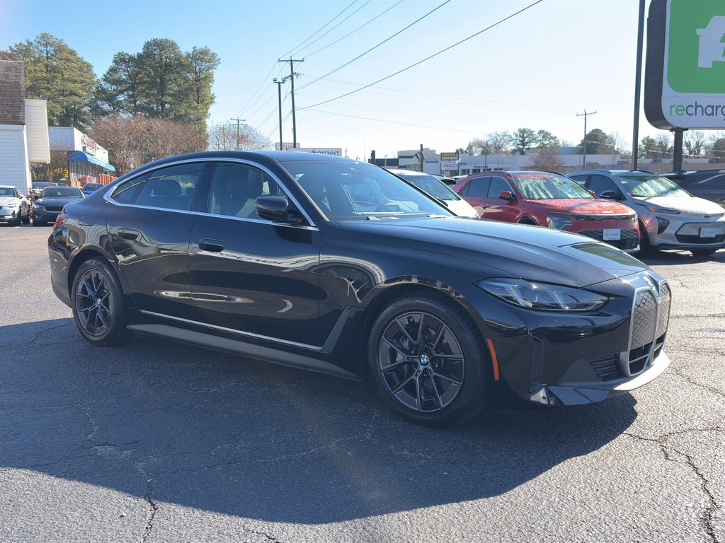 Used 2025 BMW i4 xDrive40i image 4
