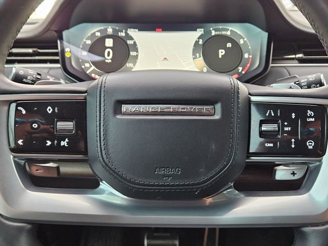 Used 2023 Land Rover Range Rover Long Wheelbase SE image 14