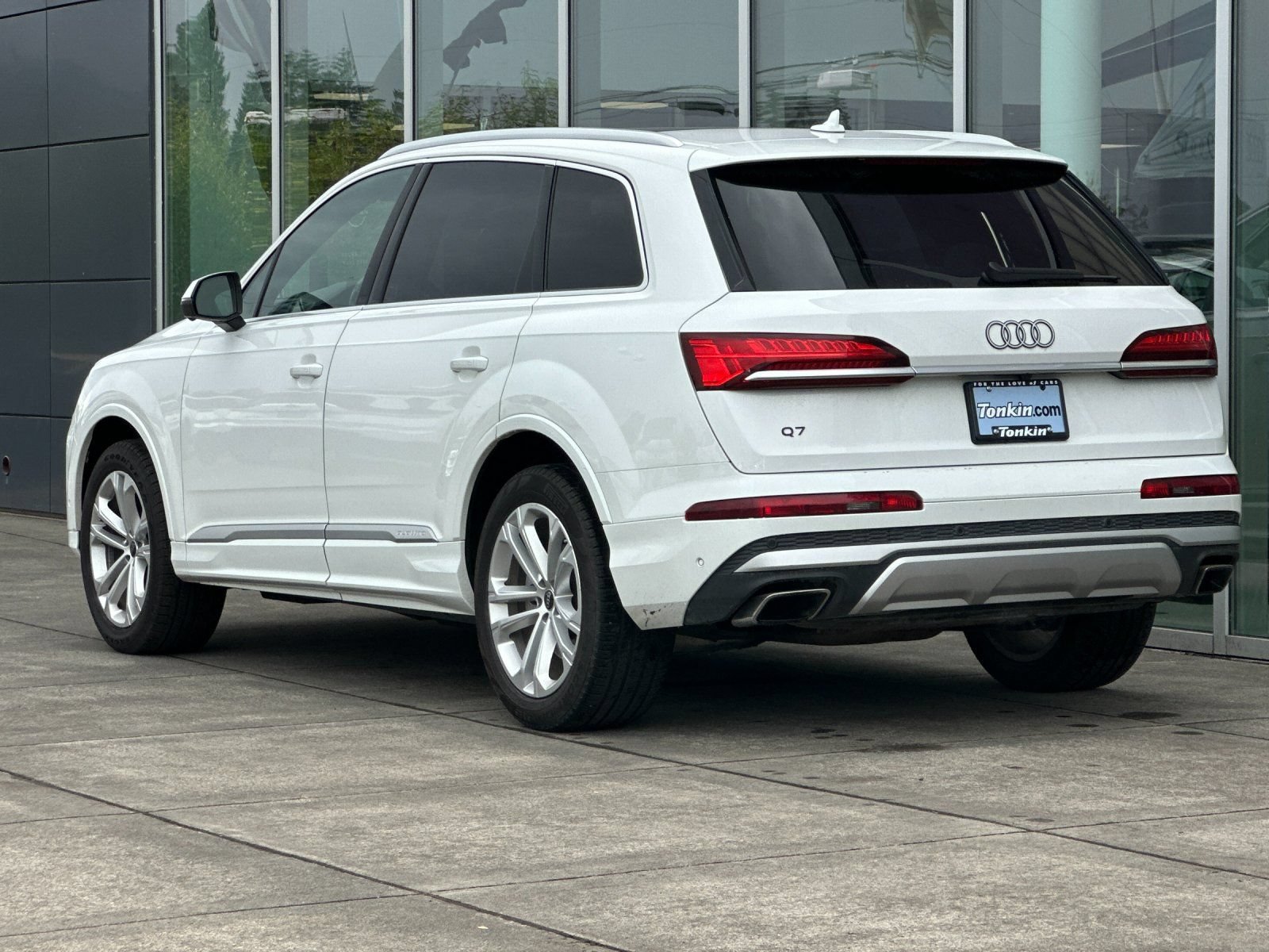 Used 2025 Audi Q7 3.0T Premium Plus AWD/4WD image 5