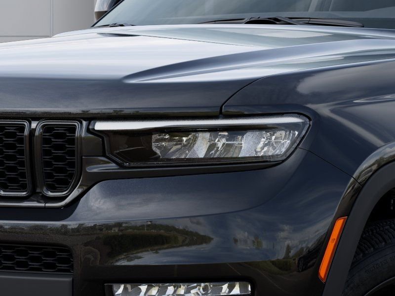 New 2025 Jeep Grand Cherokee L Limited image 10