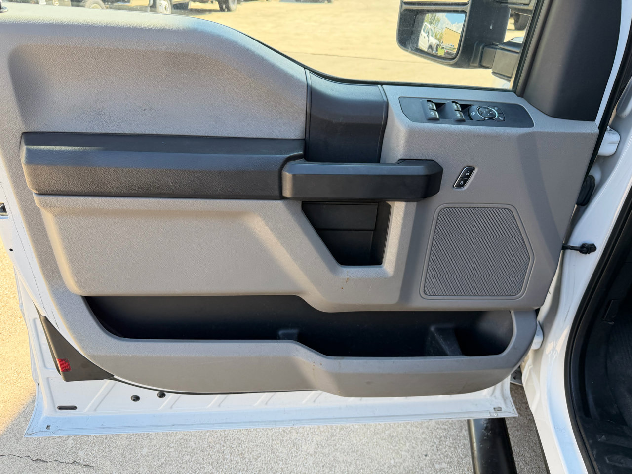 Used 2019 Ford F250 XL w/ XL Value Package image 38
