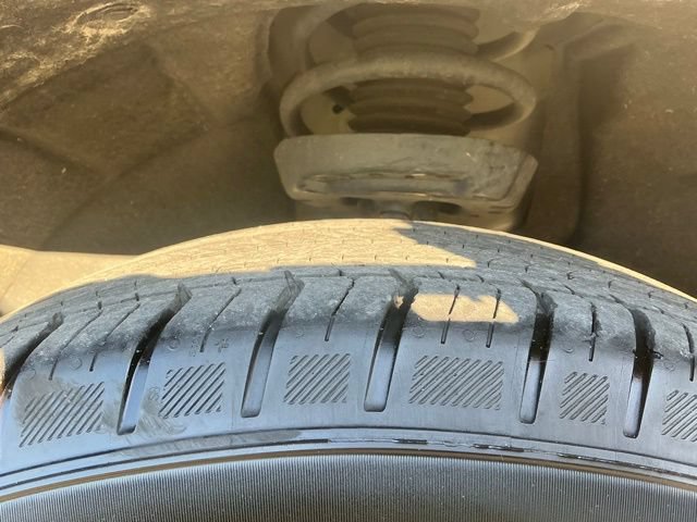 Used 2025 Chevrolet Equinox LT w/ Convenience Package II AWD/4WD image 12