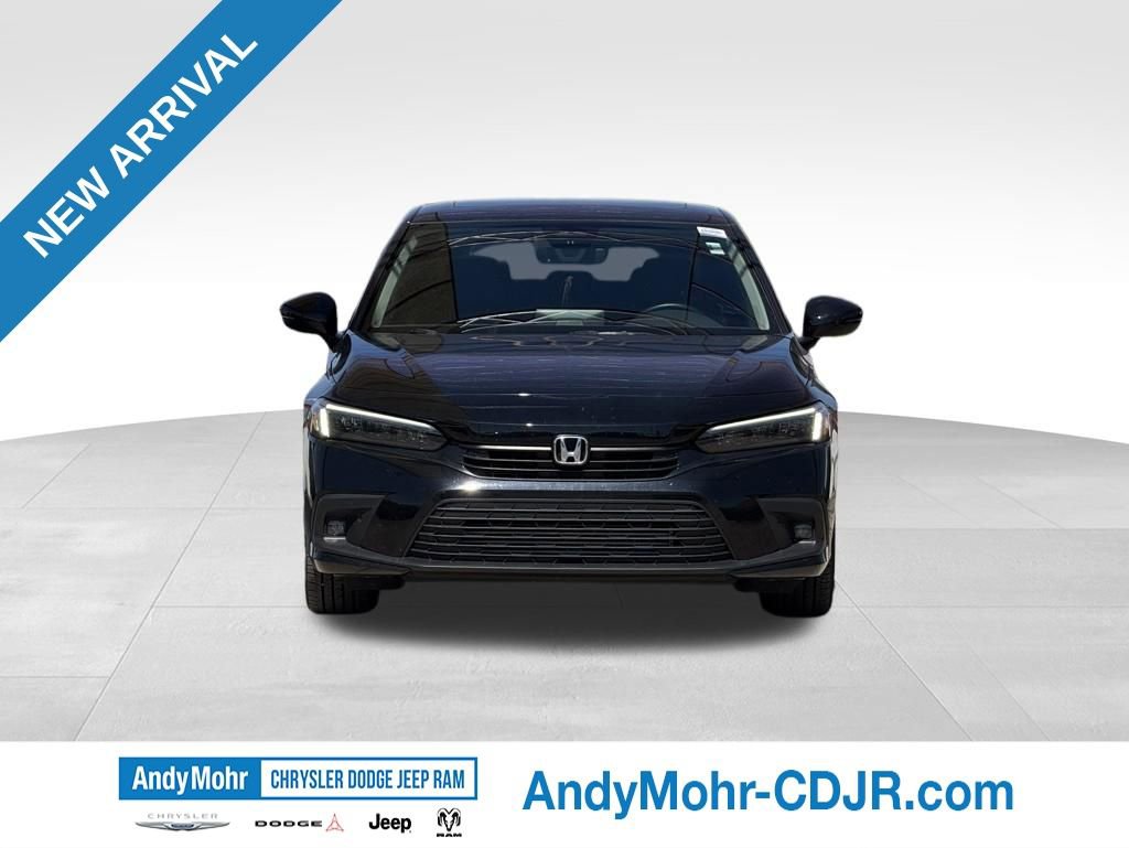 Used 2024 Honda Civic Touring image 2