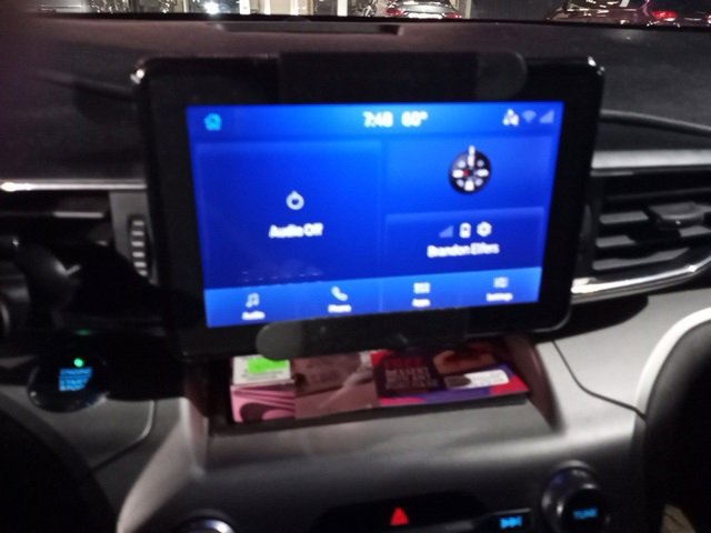 Used 2020 Ford Explorer XLT w/ Equipment Group 202A image 17