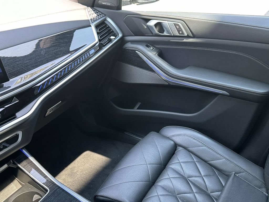 Used 2024 BMW X5 M60i w/ Executive Package AWD/4WD image 30