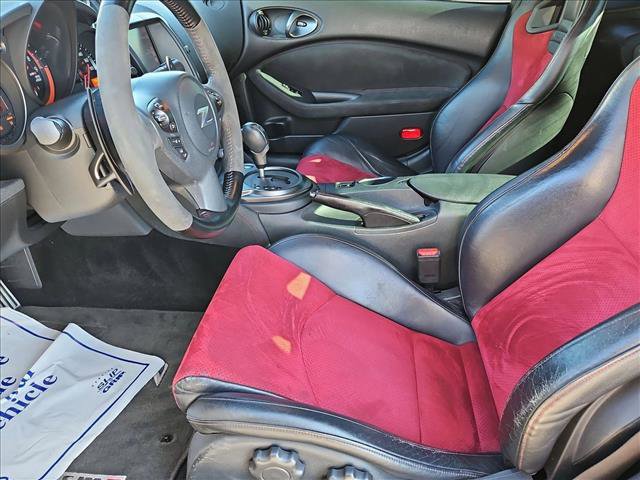 Used 2018 Nissan 370Z NISMO image 15