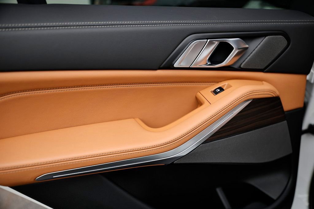 New 2026 BMW X5 sDrive40i w/ M Sport Package image 24
