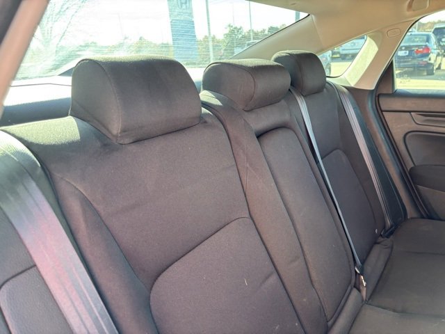 Certified 2022 Honda Civic EX image 28