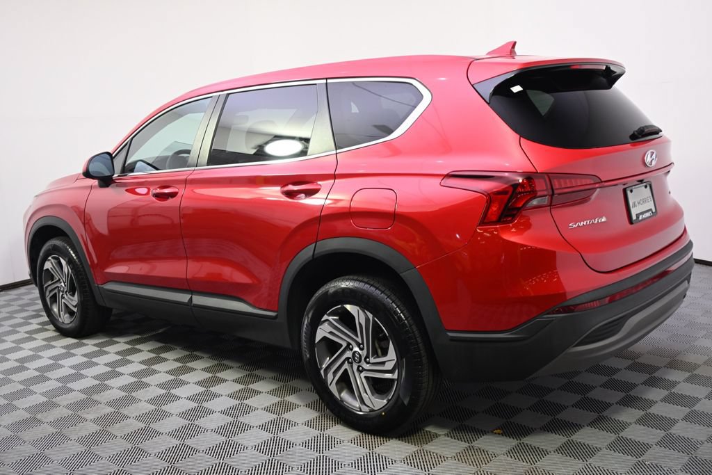 Used 2023 Hyundai Santa Fe SE AWD/4WD image 3