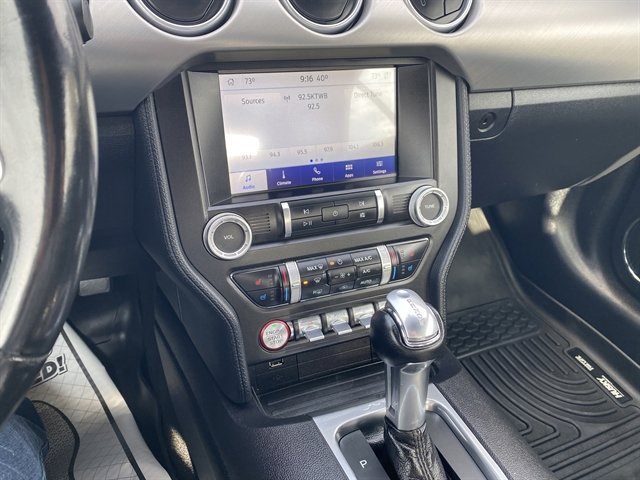 Used 2020 Ford Mustang Premium image 18