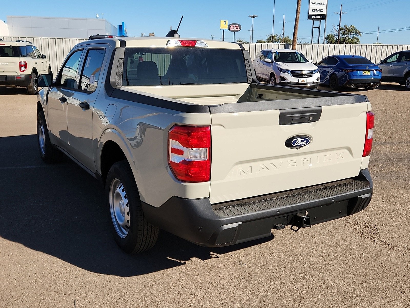 New 2025 Ford Maverick XL w/ Equipment Group 102A image 3