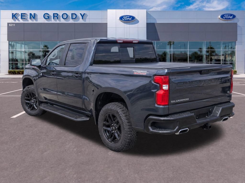 Used 2021 Chevrolet Silverado 1500 LT Trail Boss w/ Convenience Package II AWD/4WD image 6