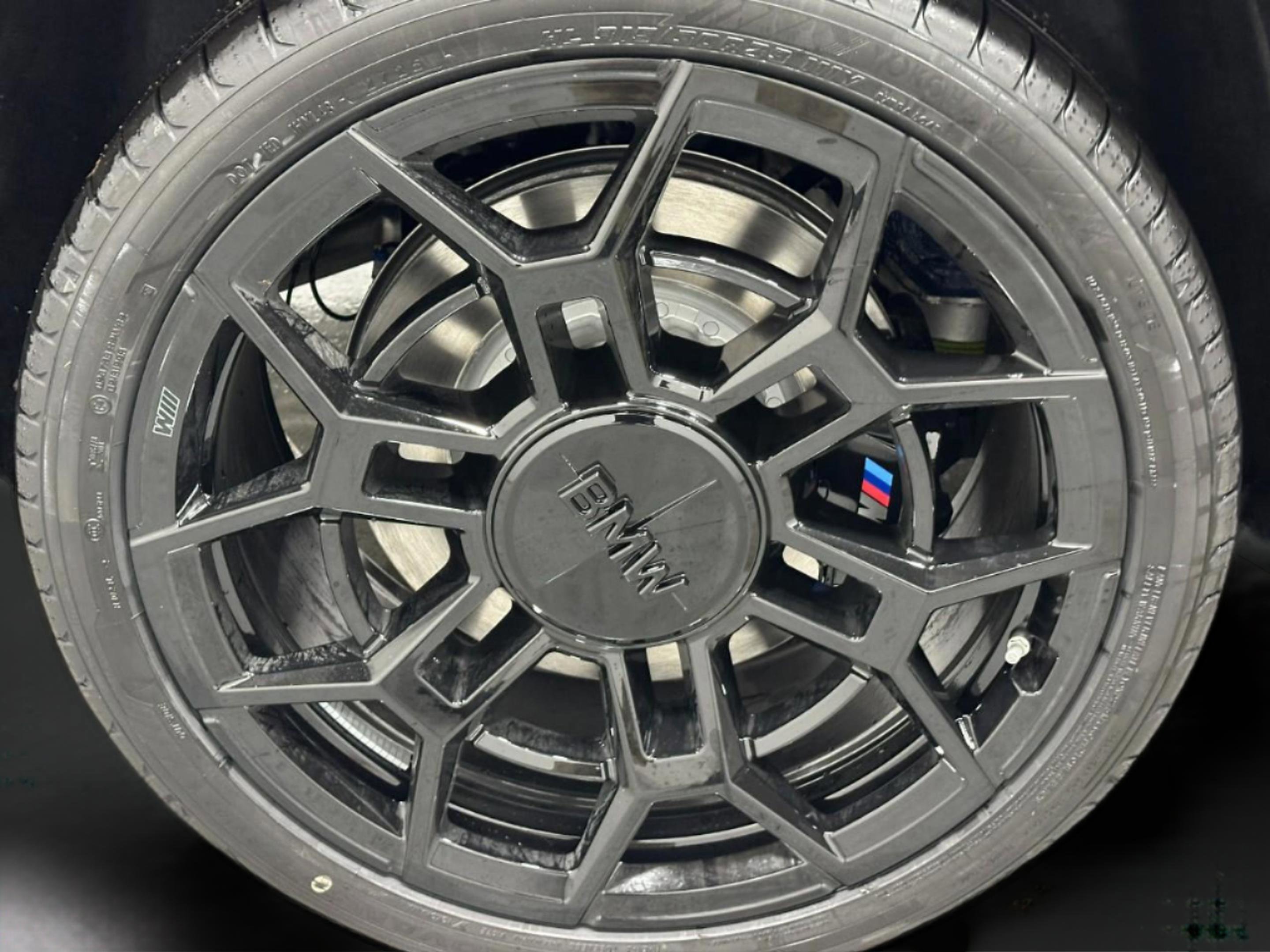 New 2026 BMW XM Label Red image 11