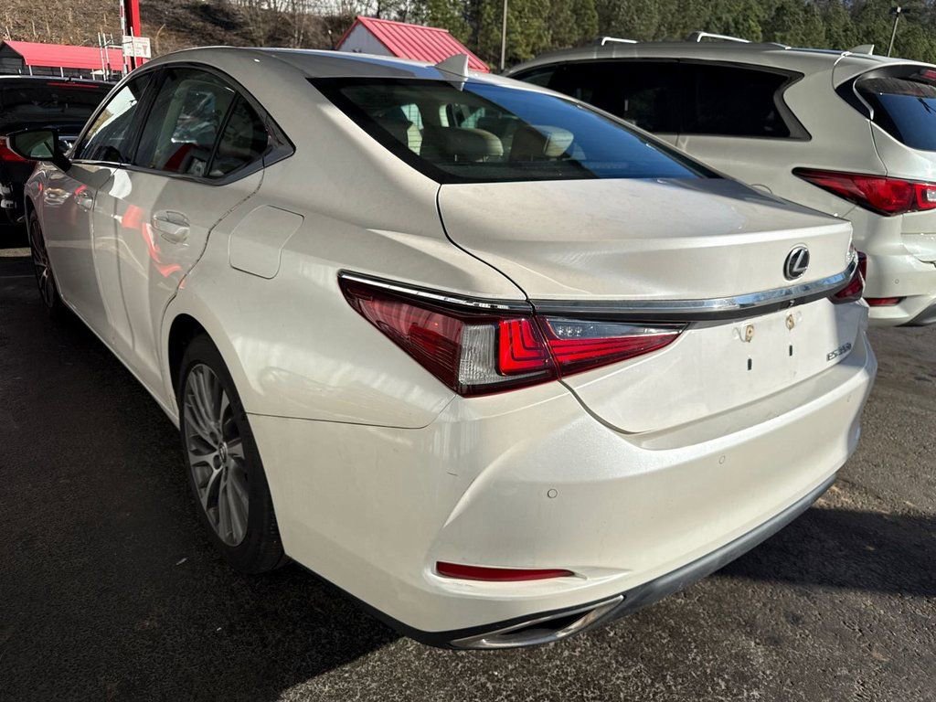 Used 2019 Lexus ES 350 Luxury w/ Premium Package image 26